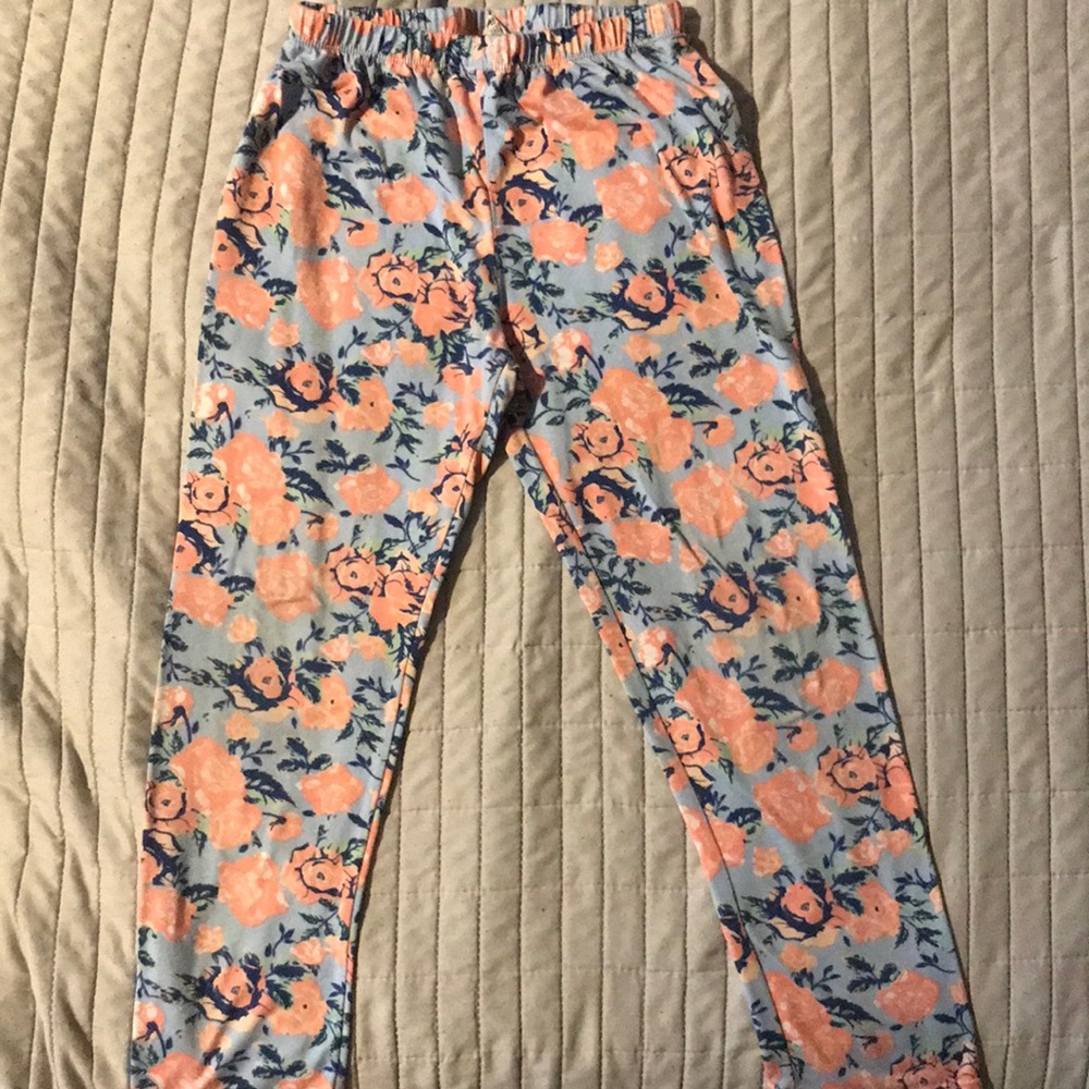 10/12 Leggings with Blue and Pink/Coral floral pattern